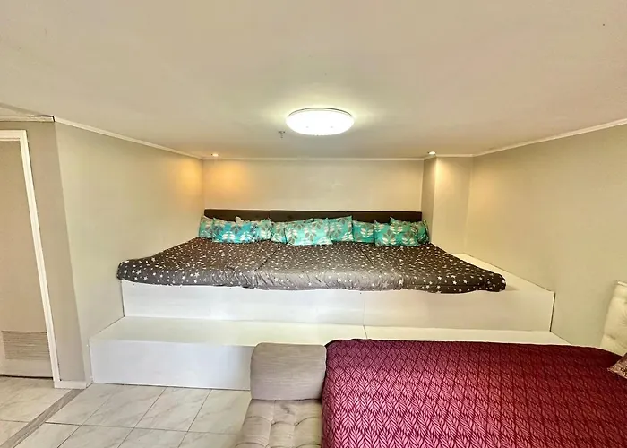 Letstay D302 1-bedroom 69-sqm Apartment *