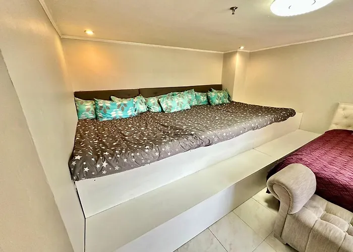 Apartment Letstay D302 1-bedroom 69-sqm *